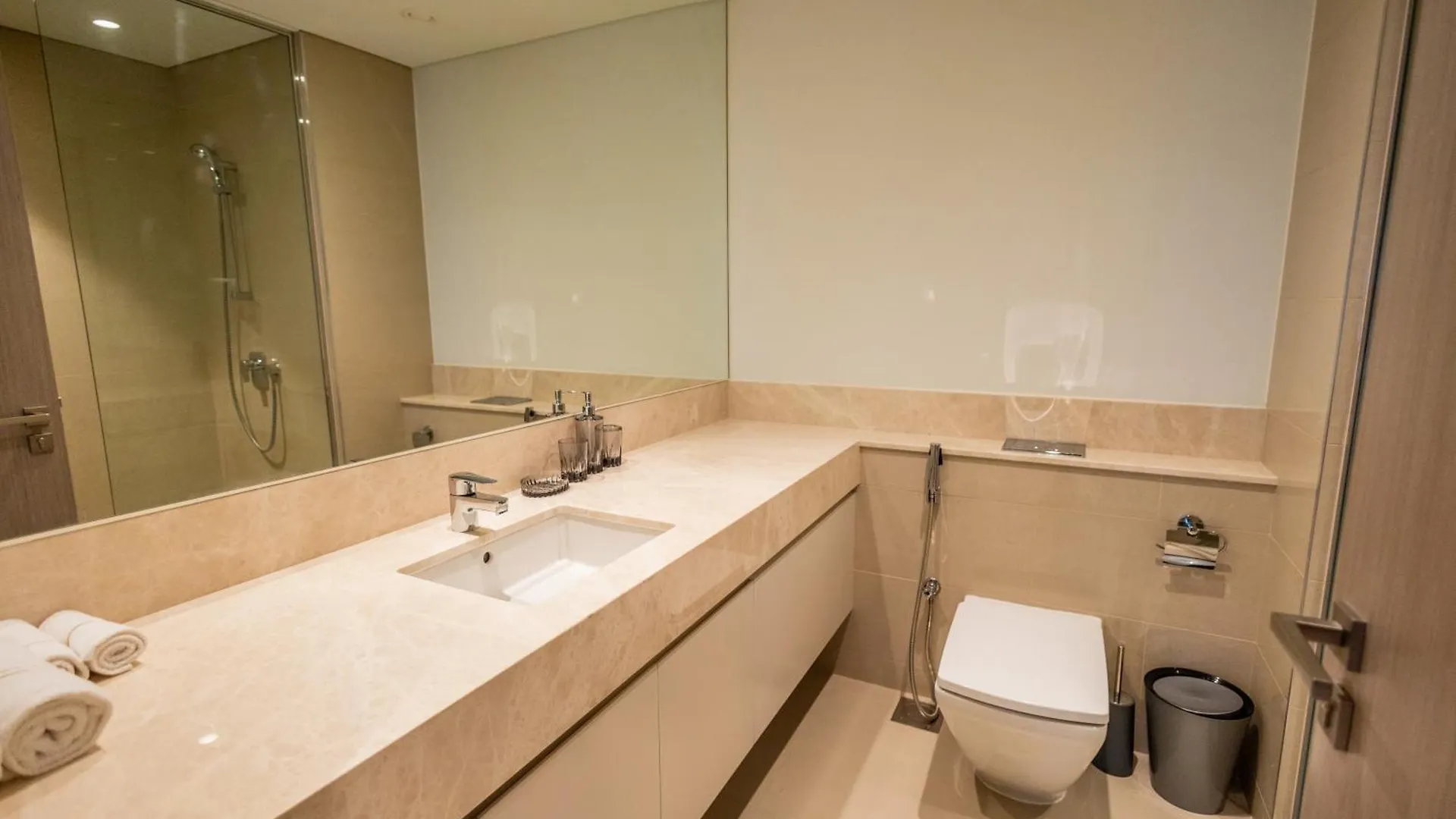 Mh - Act Tower -Downtown- 2Bedrooms - Ref 408 Dubai